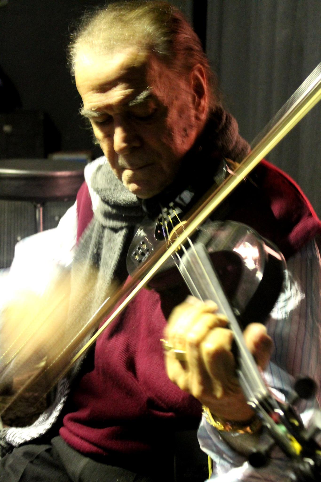 HOMENAGEM A MIO VACITE, MÚSICO E ATIVISTA CIGANO