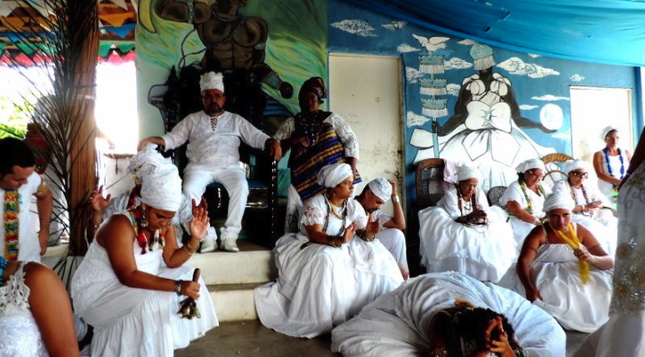 UFF e a intolerância às religiões de matriz africana. “Nenhum Estado é neutro”